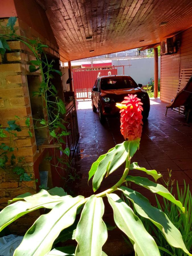 プエルト・イグアス Vivi Iguazu Casa Familiarヴィラ エクステリア 写真